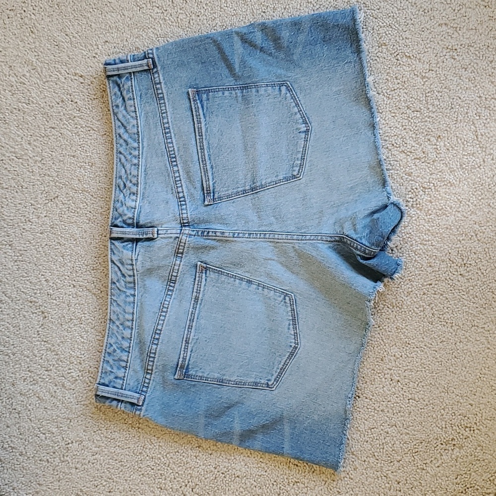 Jean Shorts - Universal Thread - Picture 2 of 3
